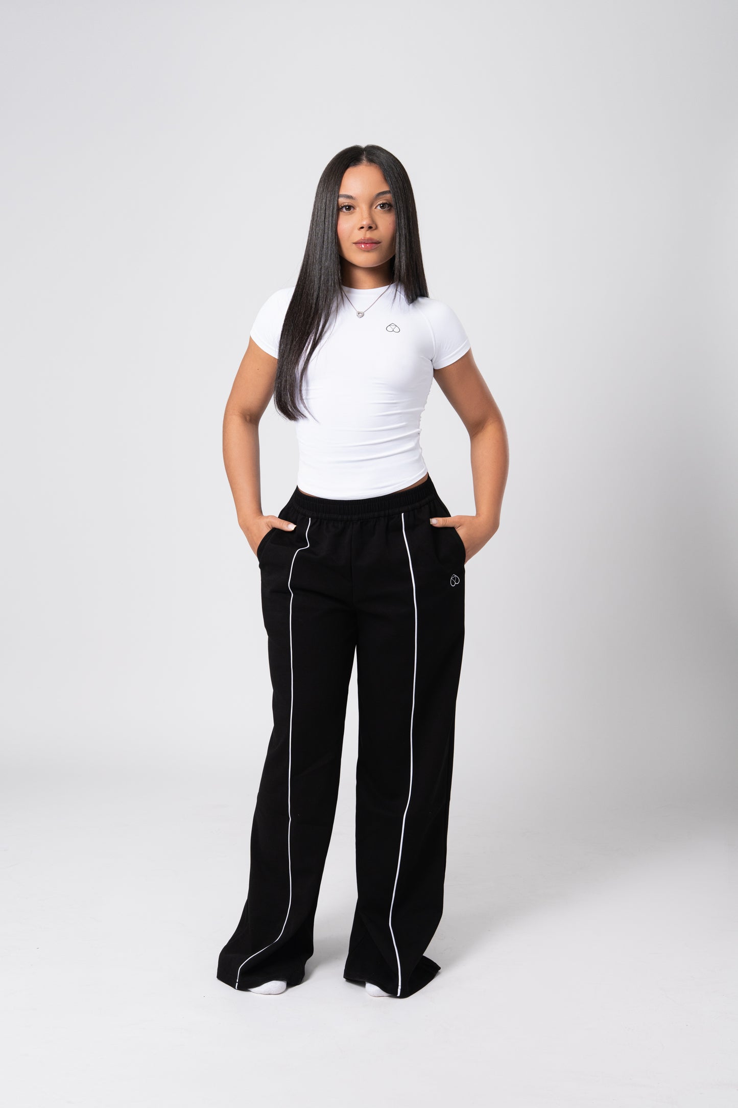 Midnight motion sweat pants